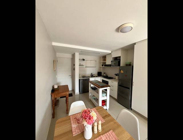 2 BEDROOM PROPERTY TO RENT IN UMHLANGA RIDGE